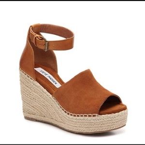 Jaylen Wedge Sandal by Steve Madden
